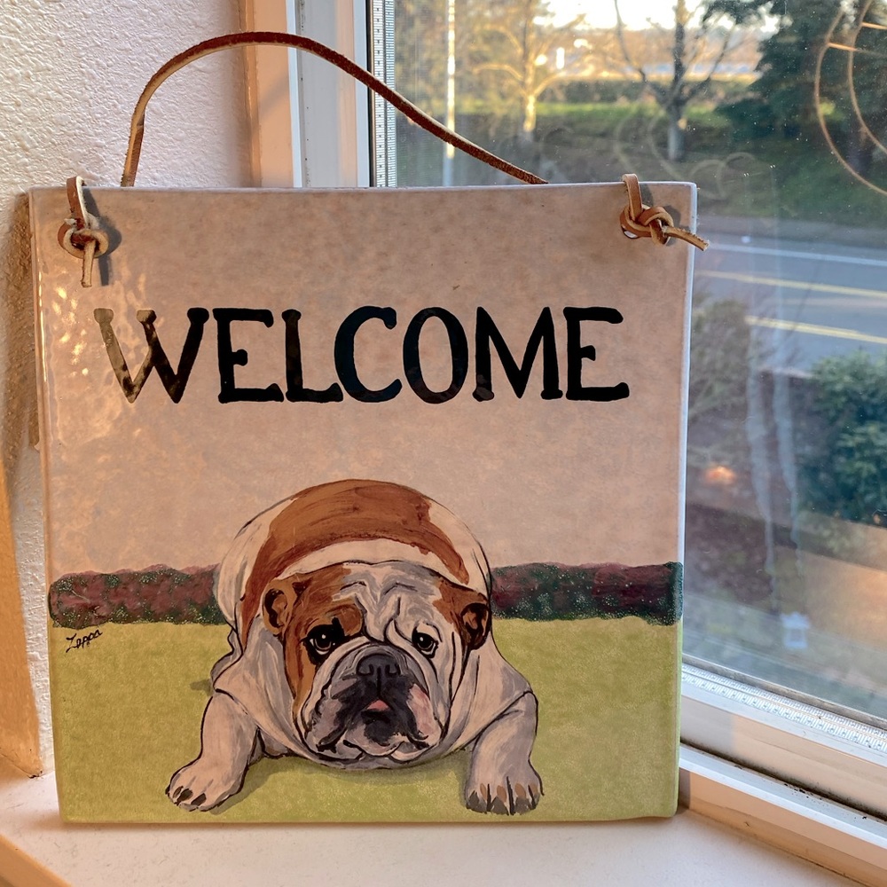 English Bulldog WELCOME sign